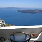 Nomikos