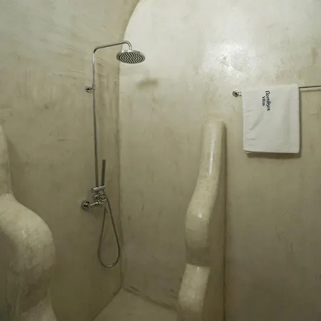 Aparthotel Nomikos