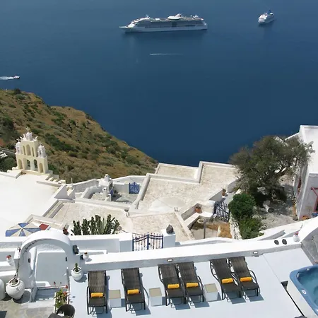 Lägenhetshotell Nomikos 4*