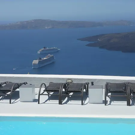 诺米科斯别墅酒店