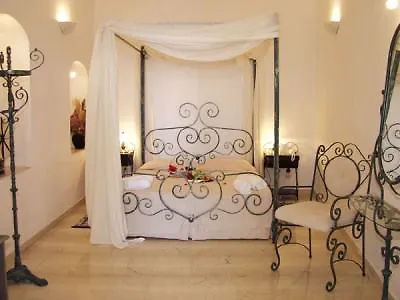 Hotel apartamentowy Nomikos 4*