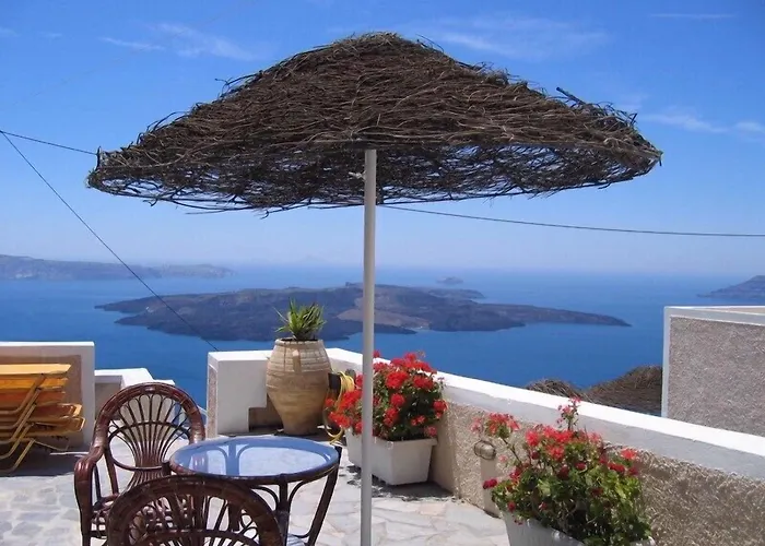 Aparthotel Nomikos Fira (Santorini)