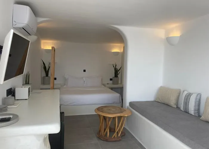 Lägenhetshotell Nomikos 4*