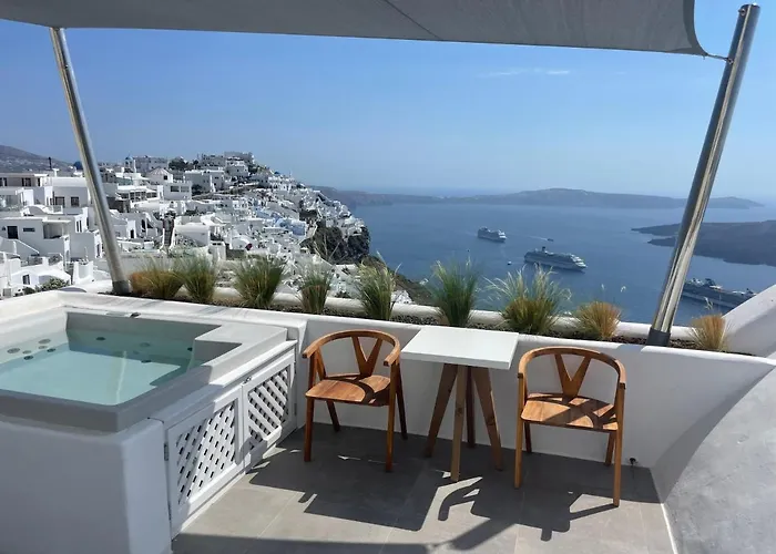 Nomikos Aparthotel 4*