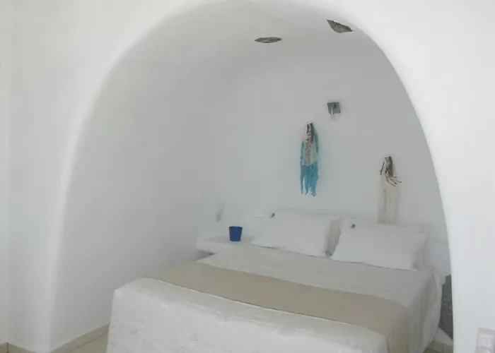 Aparthotel Nomikos 4*
