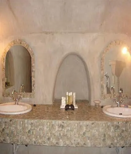 Lägenhetshotell Nomikos Fira (Santorini)