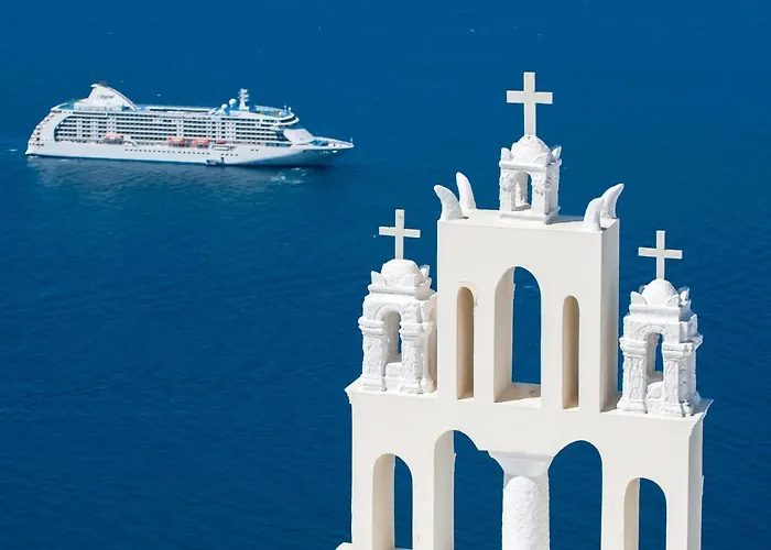 Nomikos 4* Fira (Santorini)