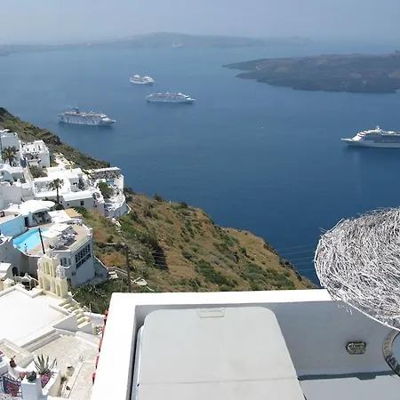 Nomikos 4* Fira (Santorini)