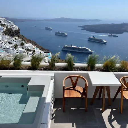 Lägenhetshotell Nomikos 4*