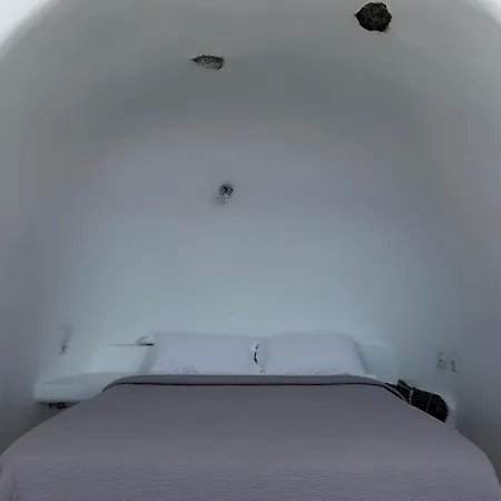 Apart-hotel Nomikos 4*