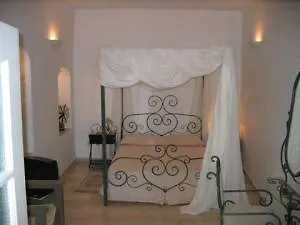 نوميكوس فيلاز
