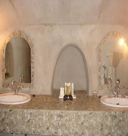 Lägenhetshotell Nomikos Fira (Santorini)