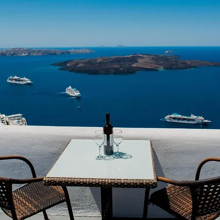 Nomikos Lägenhetshotell Fira (Santorini)